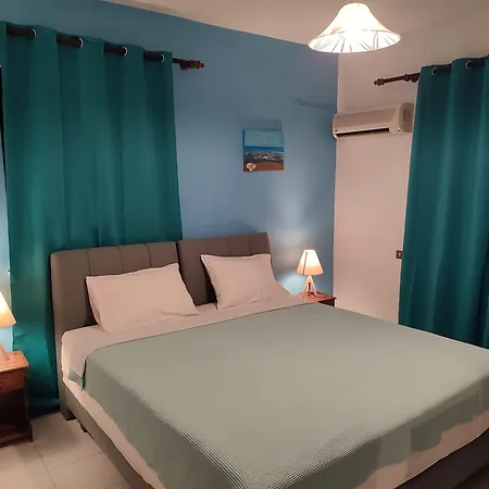 Dolphin 3* 팔리라키