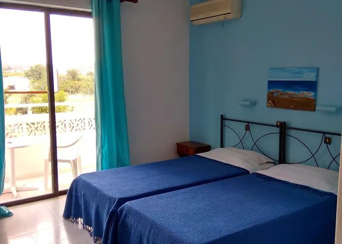 Dolphin 3* Rhodes City