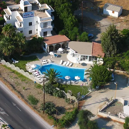 Aparthotel Dolphin 3*