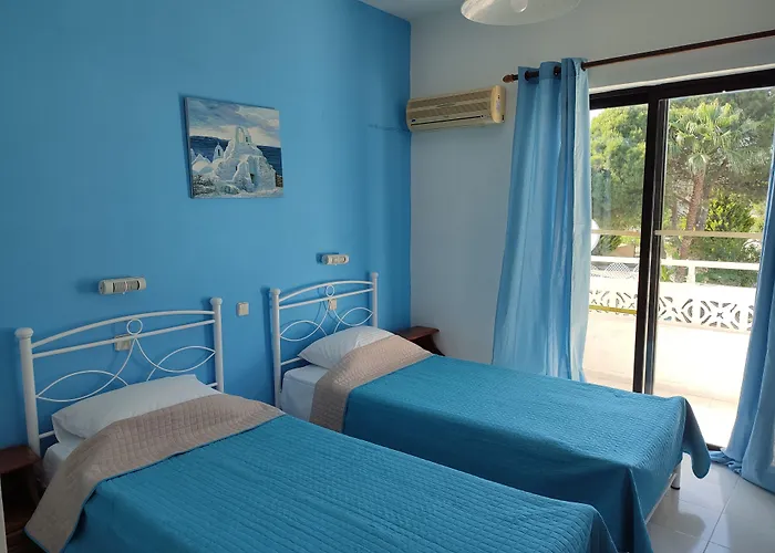 Dolphin 3* Rhodes City